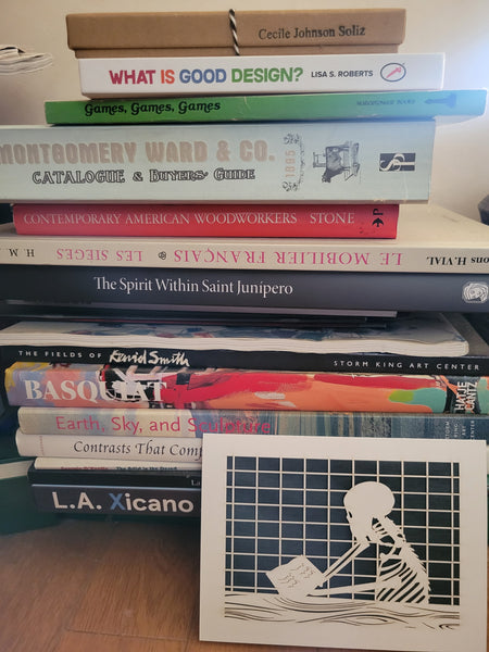 Calavera reading